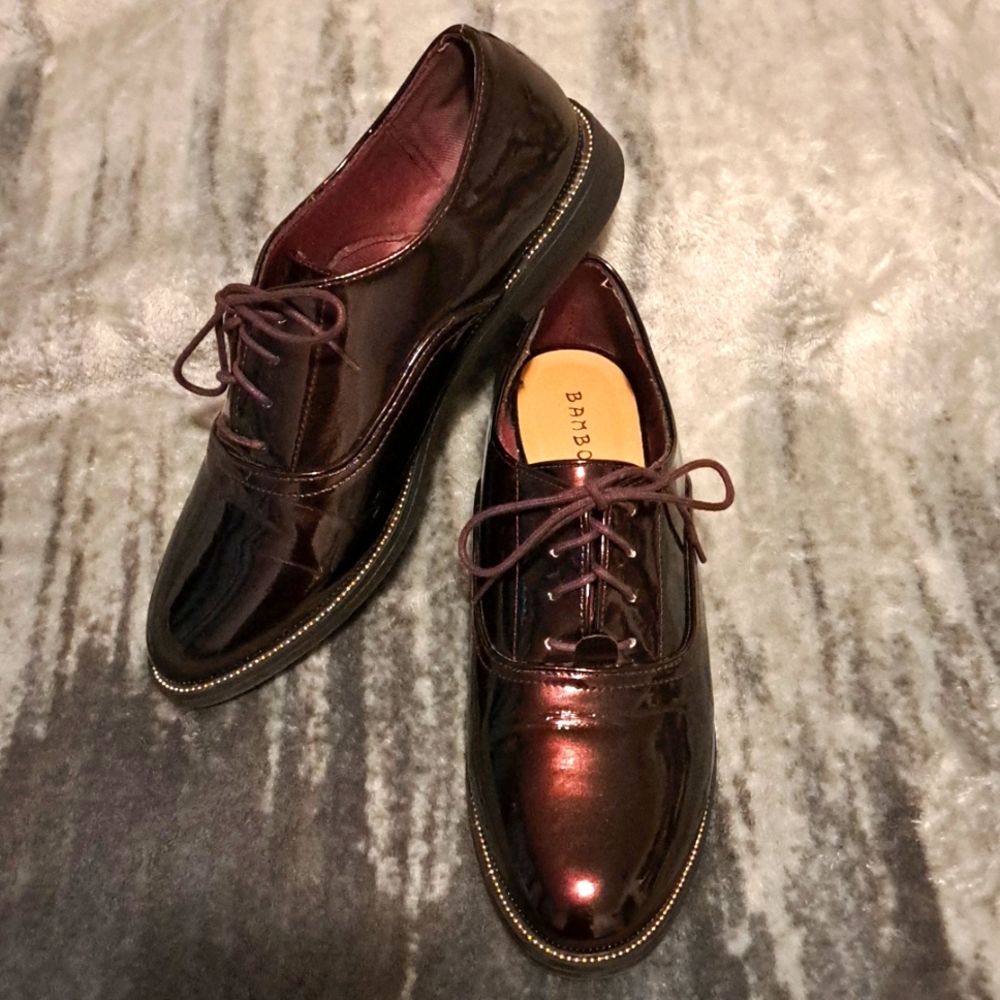 Man style Oxford Burgundy shoe